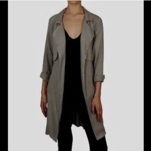Anthropologie Cloth & Stone gray trench coat